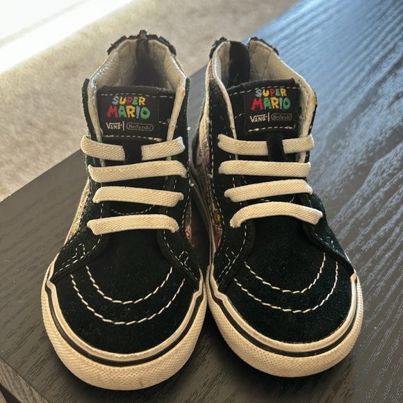 Vans Super Mario Classic Sk8 Baby/Toddler Sneaker - Picture 4 of 6